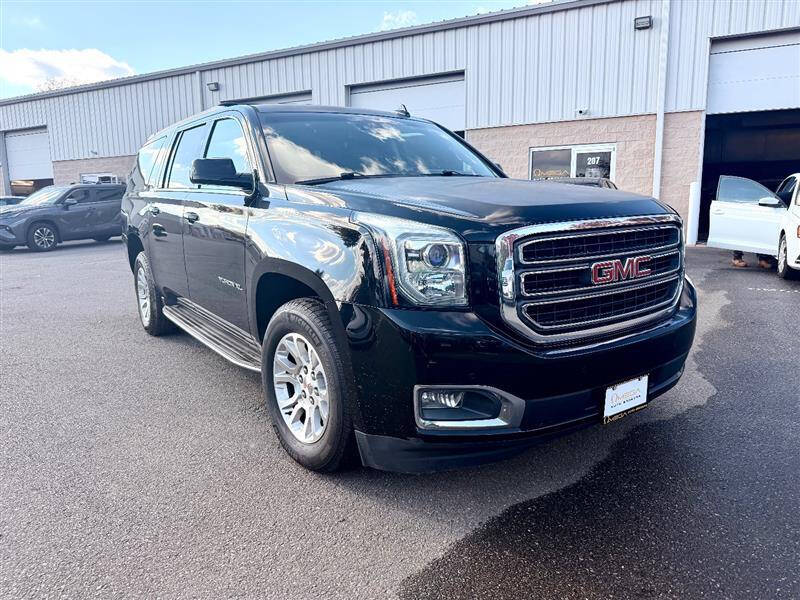 2017 GMC Yukon XL SLT