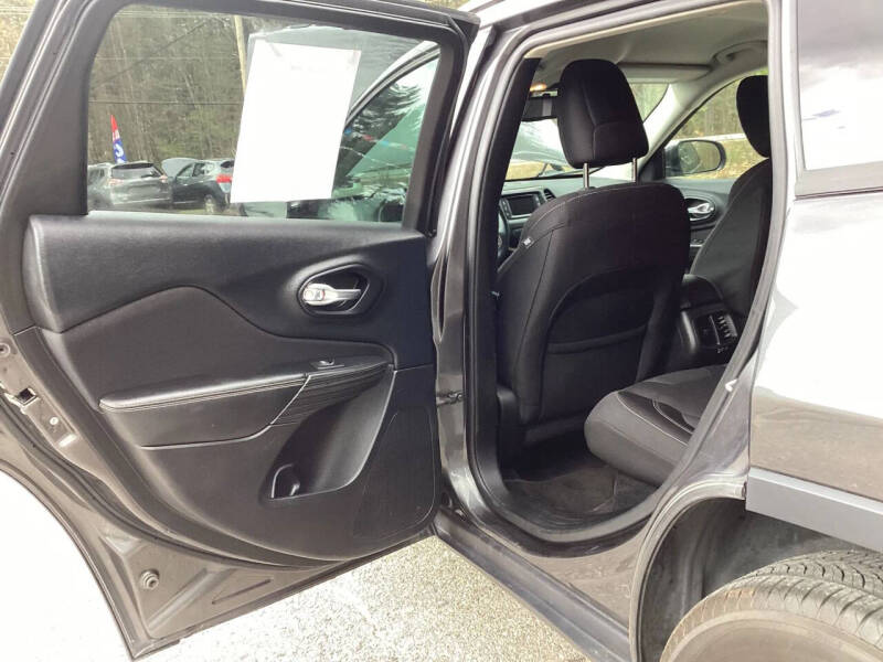 2015 Jeep Cherokee Altitude