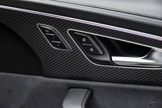 2023 Audi RS Q8 4.0T quattro