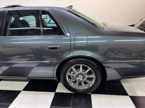 2011 Cadillac DTS Luxury Collection