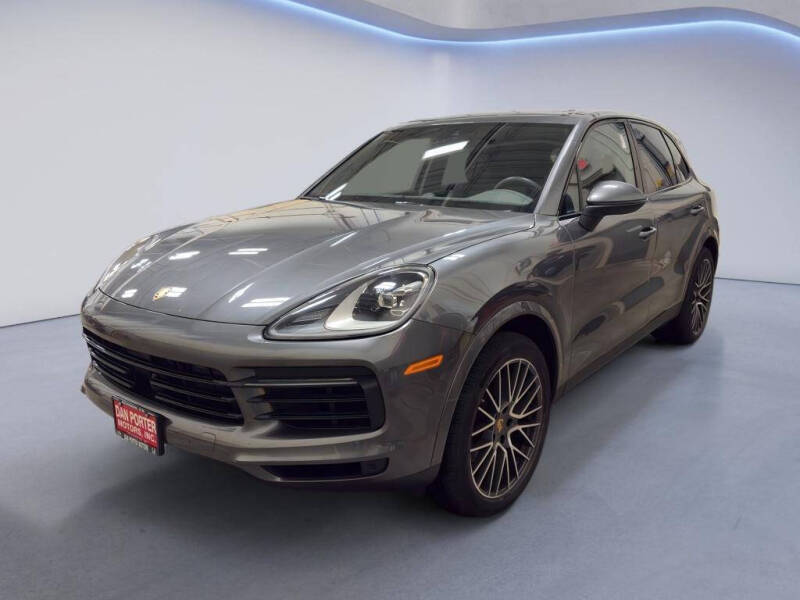 2019 Porsche Cayenne Base's photo