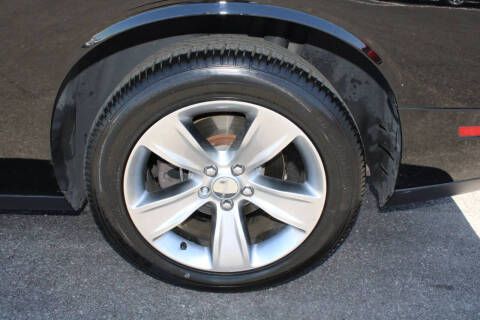 2017 Dodge Challenger SXT