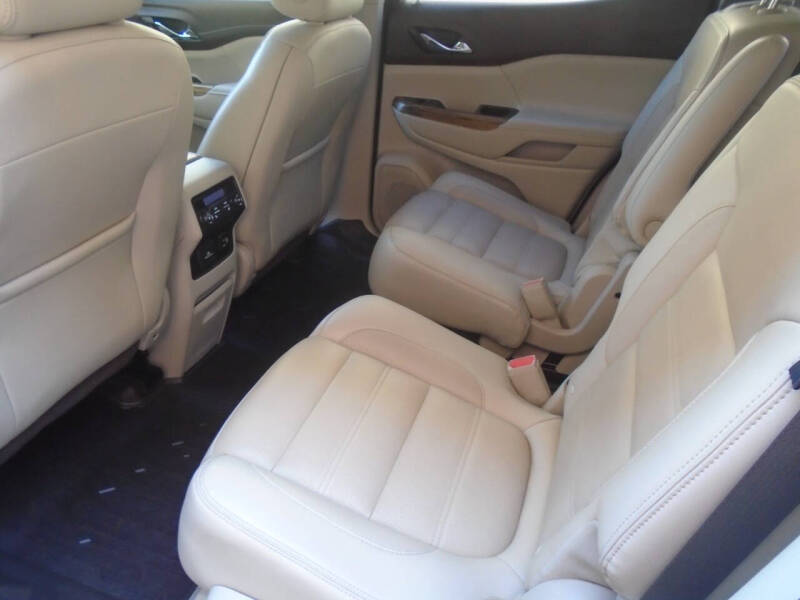 2019 GMC Acadia Denali