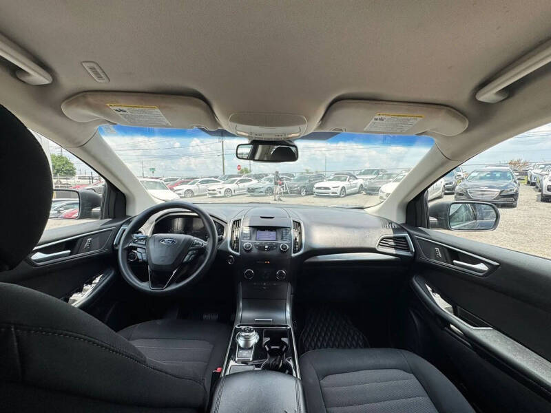 2019 Ford Edge SE