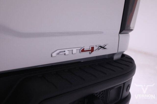 2025 GMC Sierra 2500HD AT4X