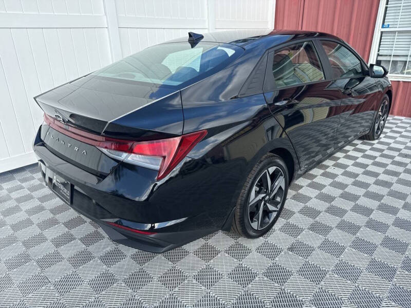 2023 Hyundai Elantra