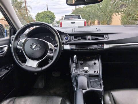 2013 Lexus CT 200h