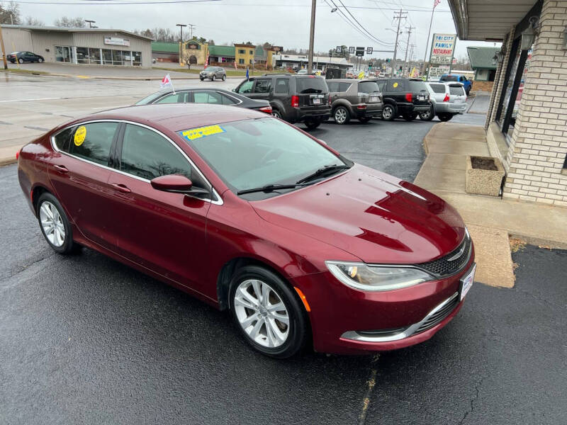 2015 Chrysler 200 Limited photo 14