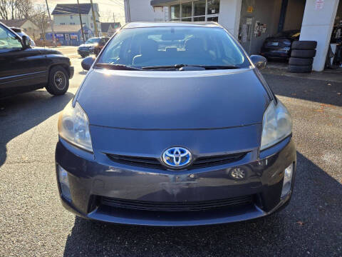 2010 Toyota Prius III
