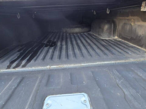 2003 Nissan Frontier XE