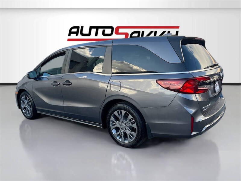 2025 Honda Odyssey Touring