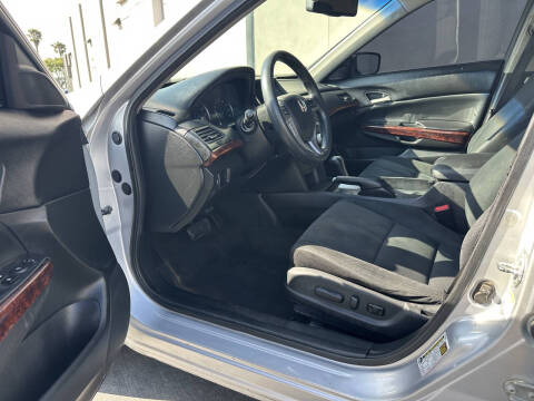 2012 Honda Crosstour EX V6