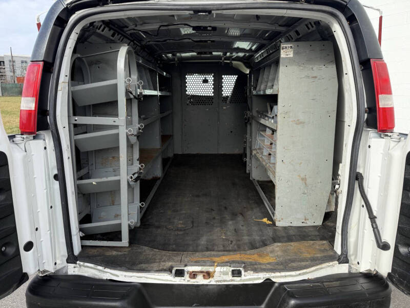 2016 Chevrolet Express 2500