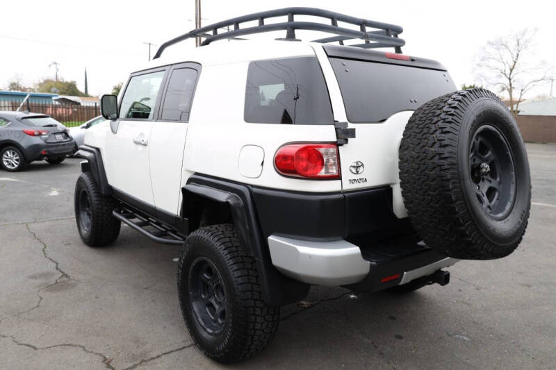 2010 Toyota FJ Cruiser