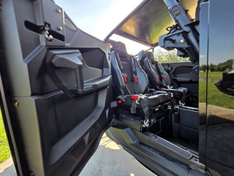 2025 Polaris RZR
