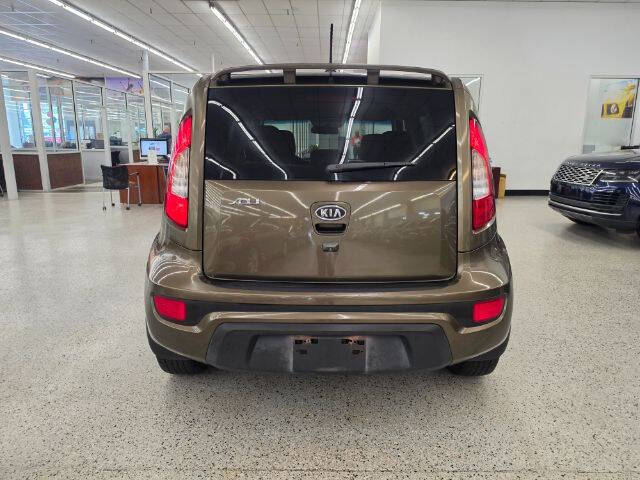 2012 Kia Soul +