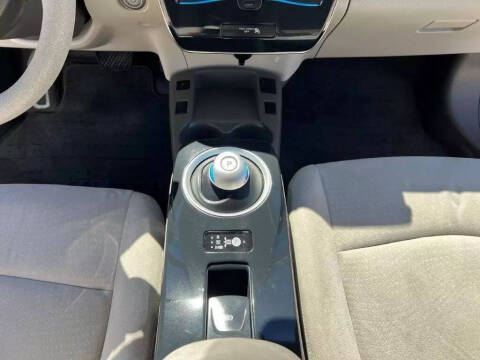 2011 Nissan LEAF