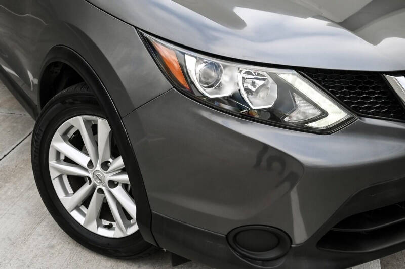 2017 Nissan Rogue Sport SL