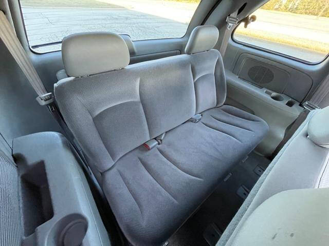 2003 Dodge Caravan SE