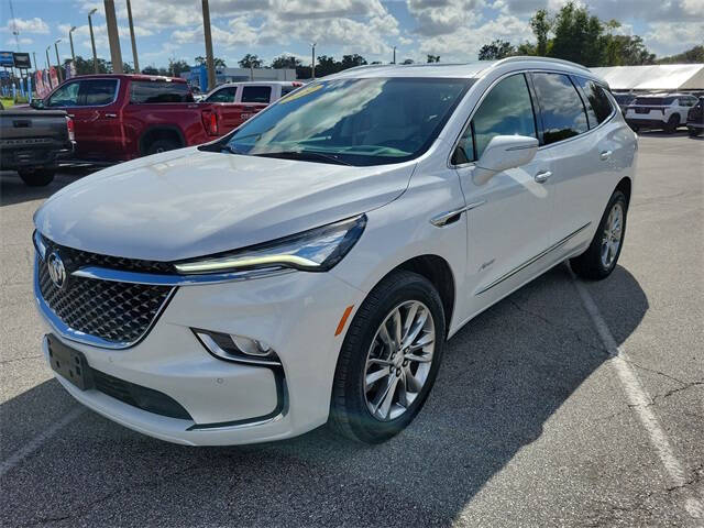 2022 Buick Enclave Avenir
