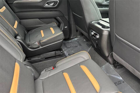 2023 GMC Yukon XL AT4