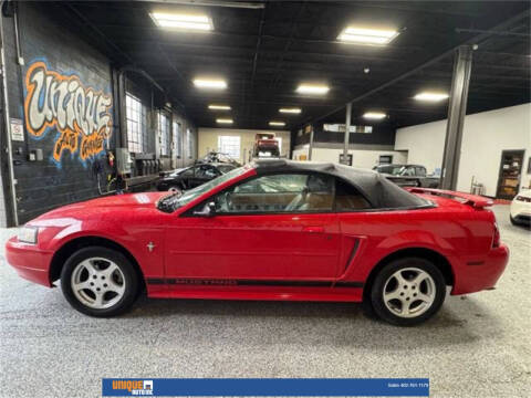 2002 Ford Mustang Deluxe