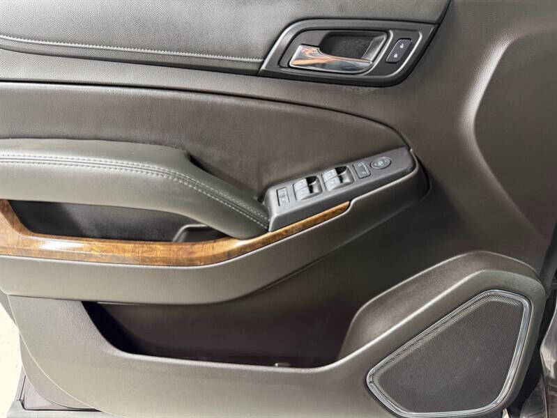 2017 Chevrolet Suburban LS