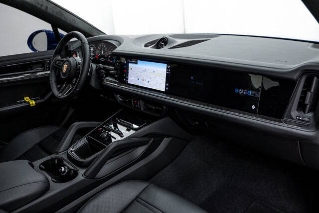 2026 Porsche Cayenne GTS Coupe