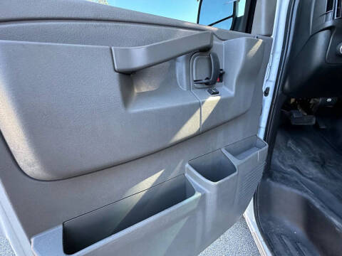 2020 Chevrolet Express 2500