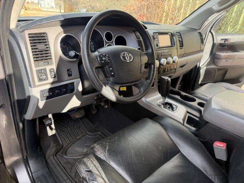 2012 Toyota Tundra Grade