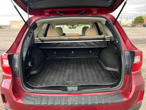 2017 Subaru Outback 2.5i Premium