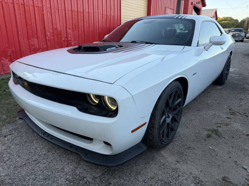 2016 Dodge Challenger R/T Shaker