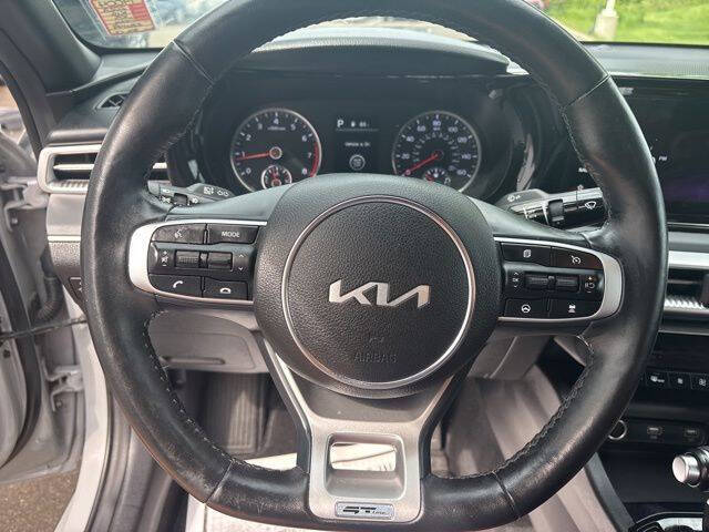 2023 Kia K5