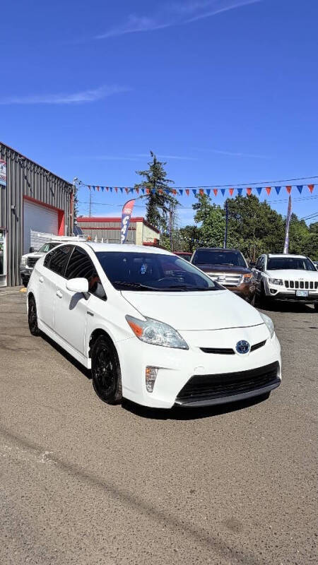 2013 Toyota Prius Two