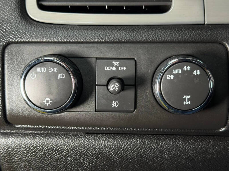 2011 Chevrolet Avalanche LT