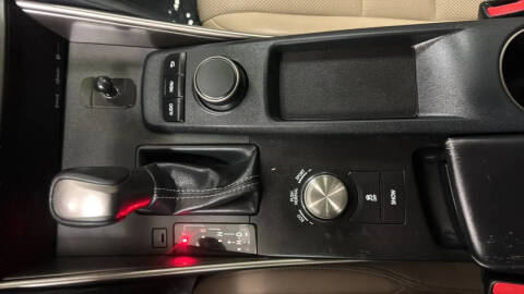 2019 Lexus IS 300