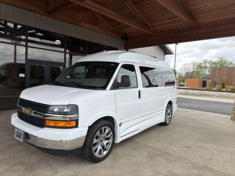 2022 Chevrolet Express 2500