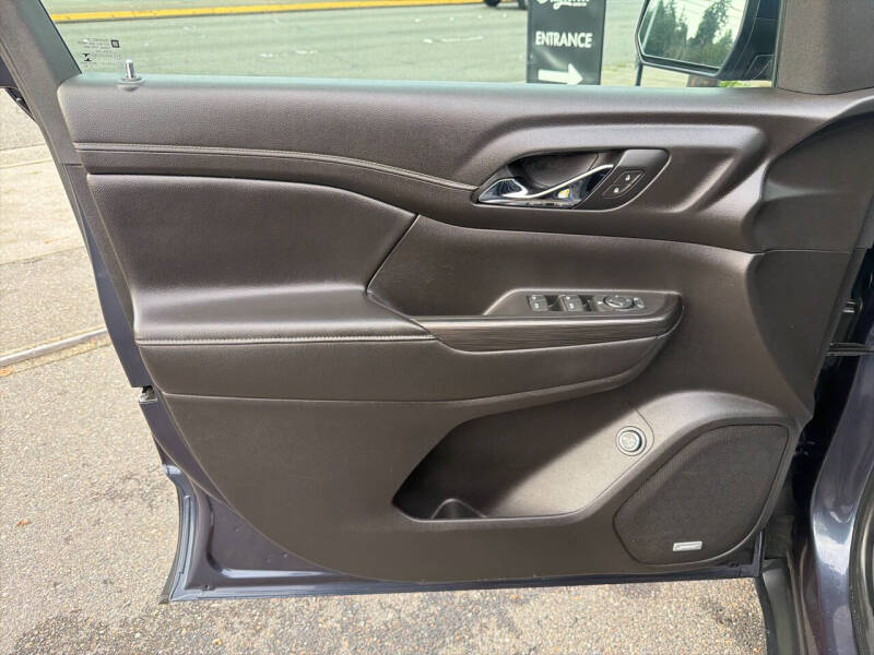 2019 GMC Acadia SLT-1