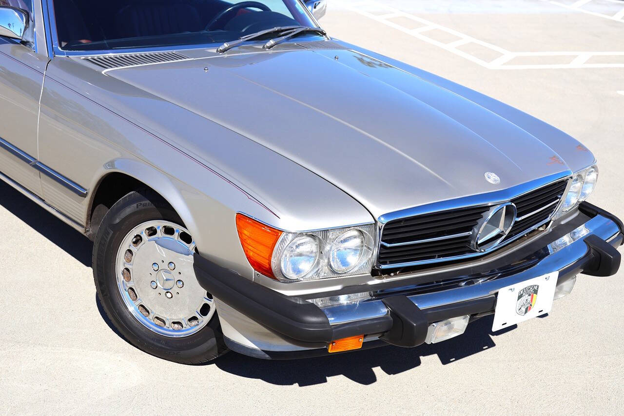 1986 Mercedes-Benz 560-Class for sale at DE AUTOS INC in San Juan Capistrano, CA