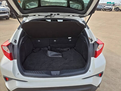 2019 Toyota C-HR XLE