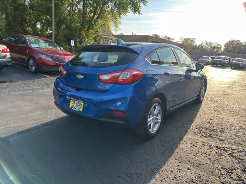 2017 Chevrolet Cruze LT Auto