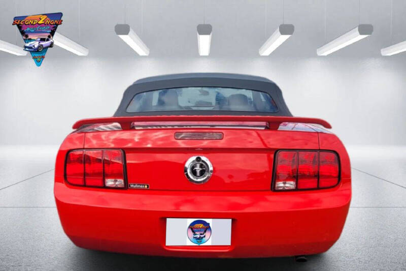 2005 Ford Mustang V6 Premium