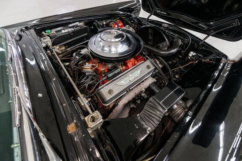 1956 Ford Thunderbird