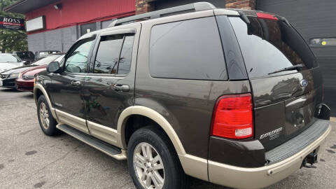 2005 Ford Explorer Eddie Bauer