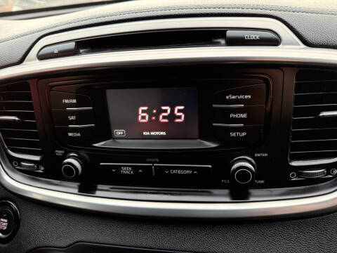 2016 Kia Sorento EX V6