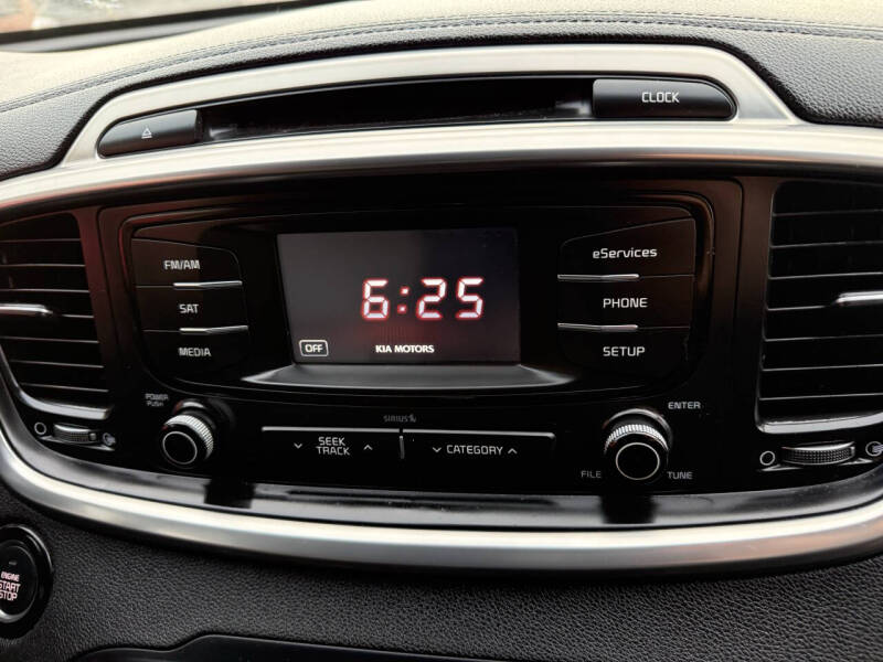 2016 Kia Sorento EX V6