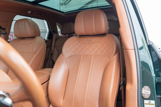 2017 Bentley Bentayga 9