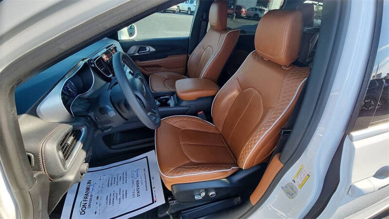 2024 Chrysler Pacifica Pinnacle