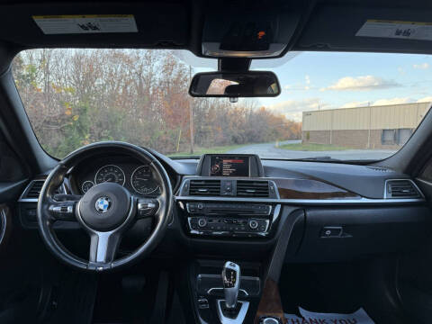 2016 BMW 3 Series 320i