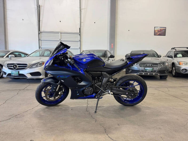 2023 Yamaha YZF-R7